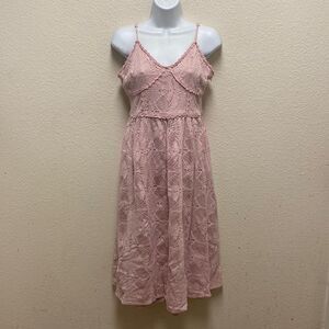 NSR Sleeveless Lace Midi Dress Medium